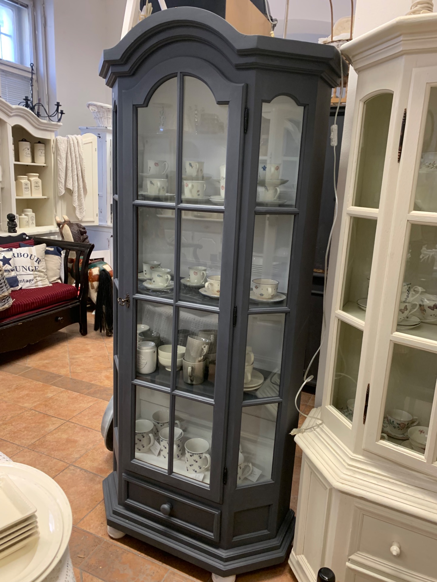 Skleník, Barva: šedá, Rozměry: výška 188, šířka 88, hloubka 35 cm, Cena: 10.900,-