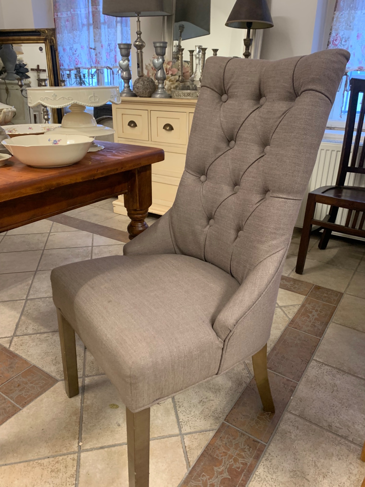 Židle, Cena: 2.400,- Kč/ kus, skladem 2 kusy